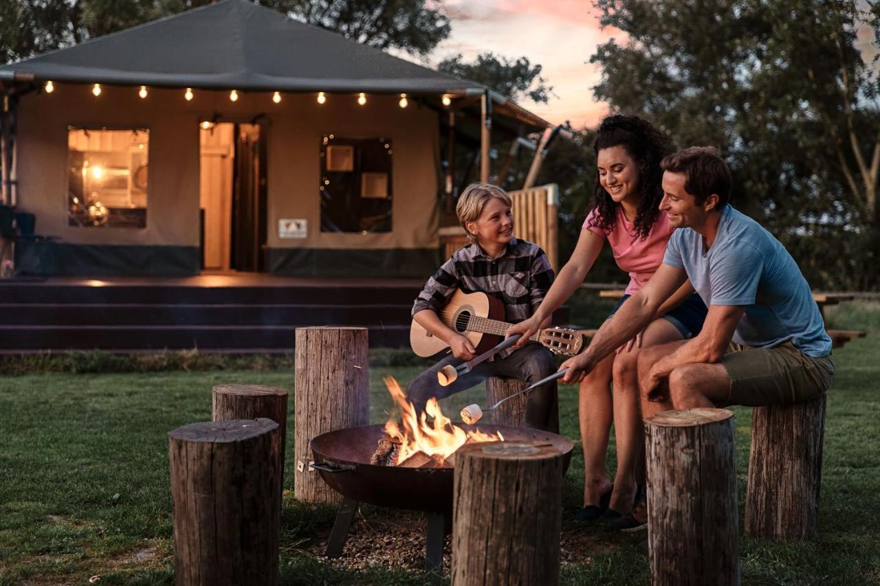 Horsley Hale Farm Glamping 호텔 엘리 외부 사진