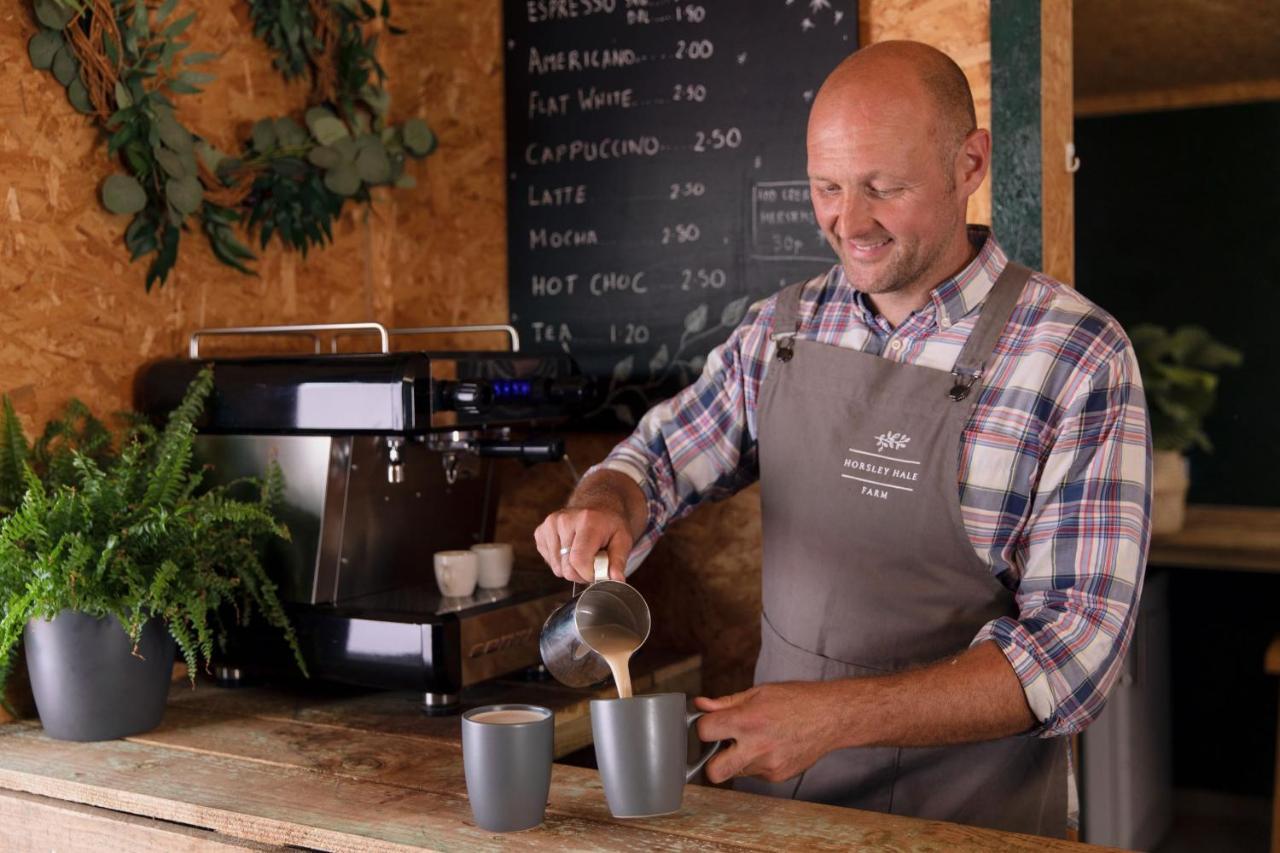 Horsley Hale Farm Glamping 호텔 엘리 외부 사진