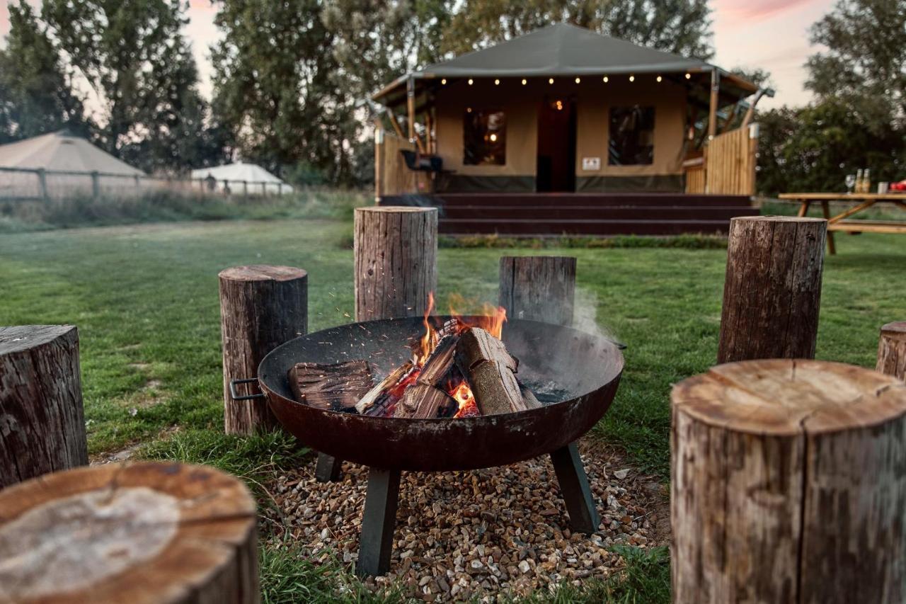 Horsley Hale Farm Glamping 호텔 엘리 객실 사진