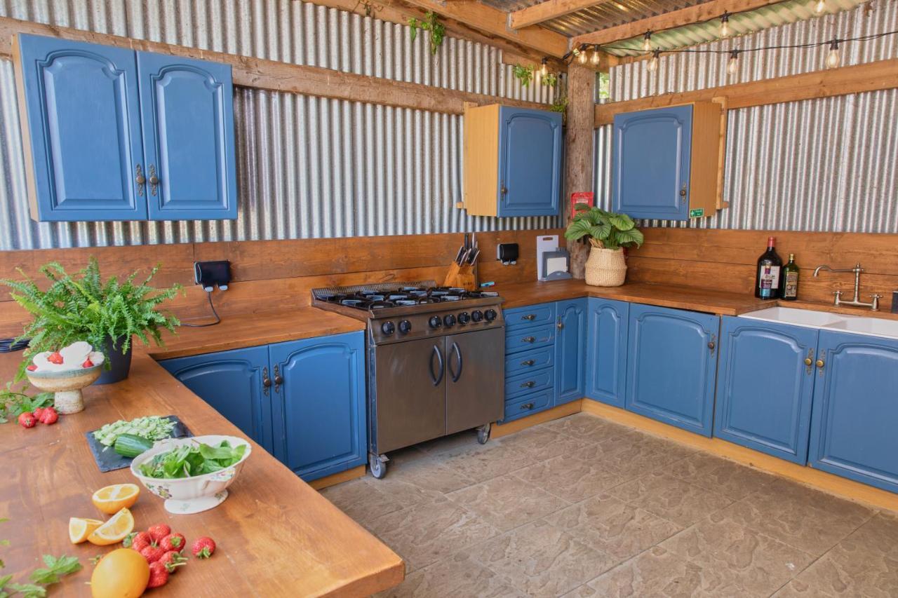Horsley Hale Farm Glamping 호텔 엘리 객실 사진