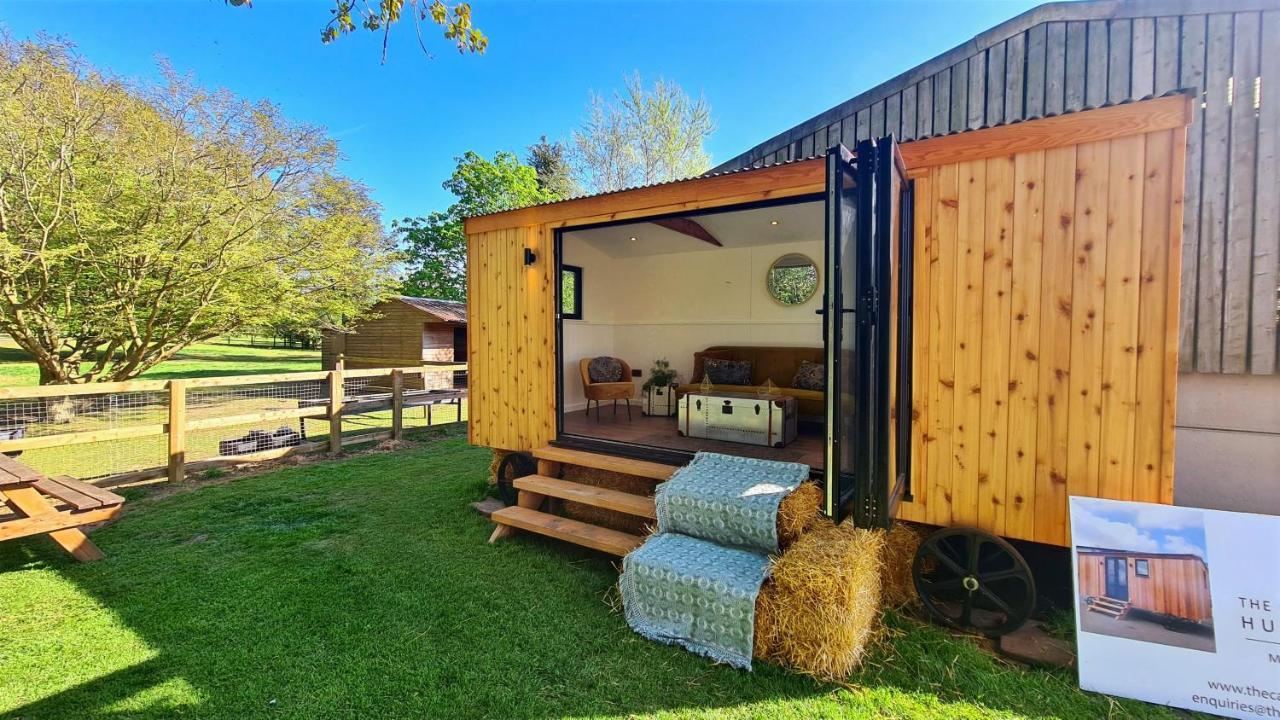 Horsley Hale Farm Glamping 호텔 엘리 외부 사진