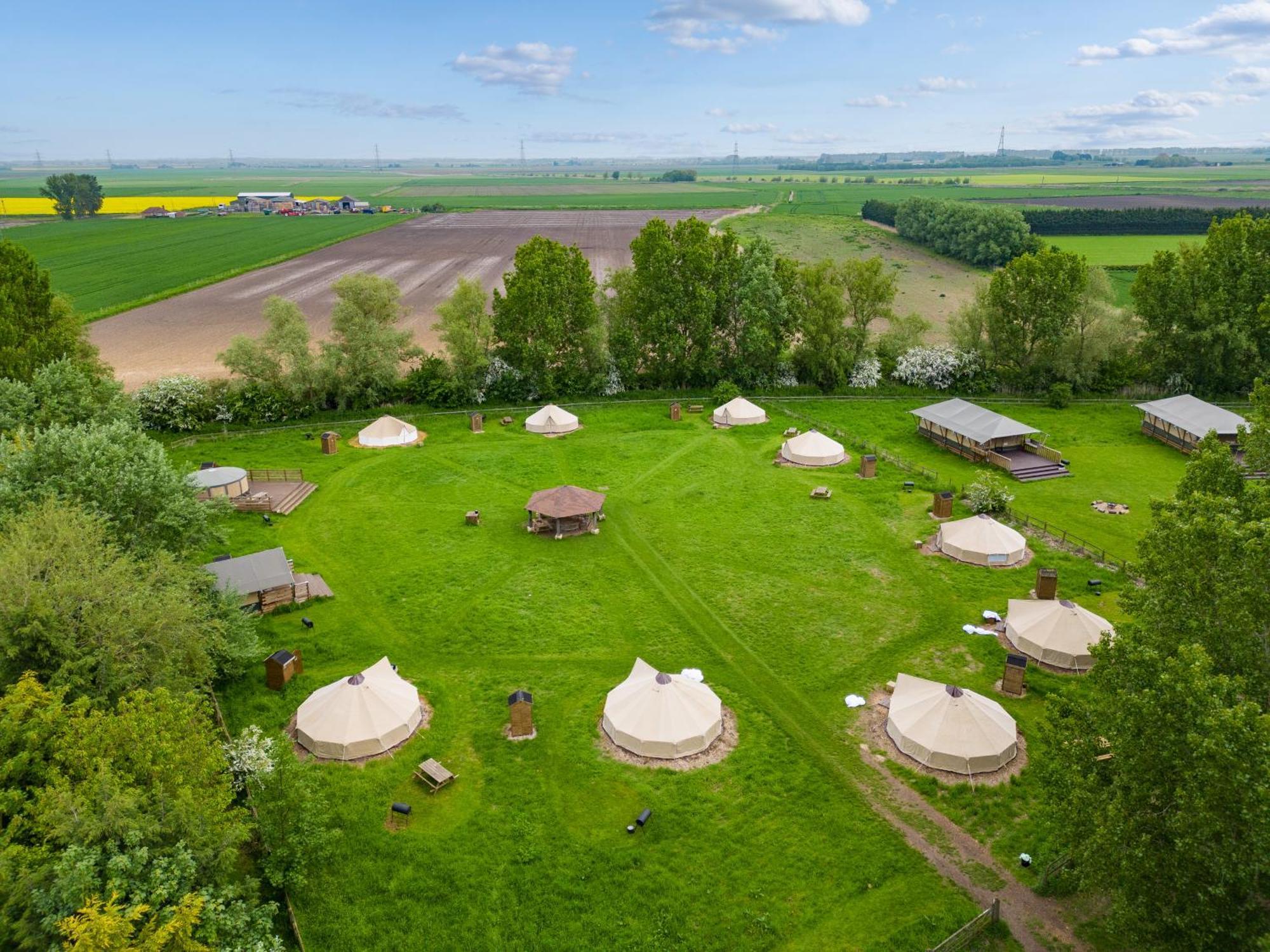 Horsley Hale Farm Glamping 호텔 엘리 외부 사진